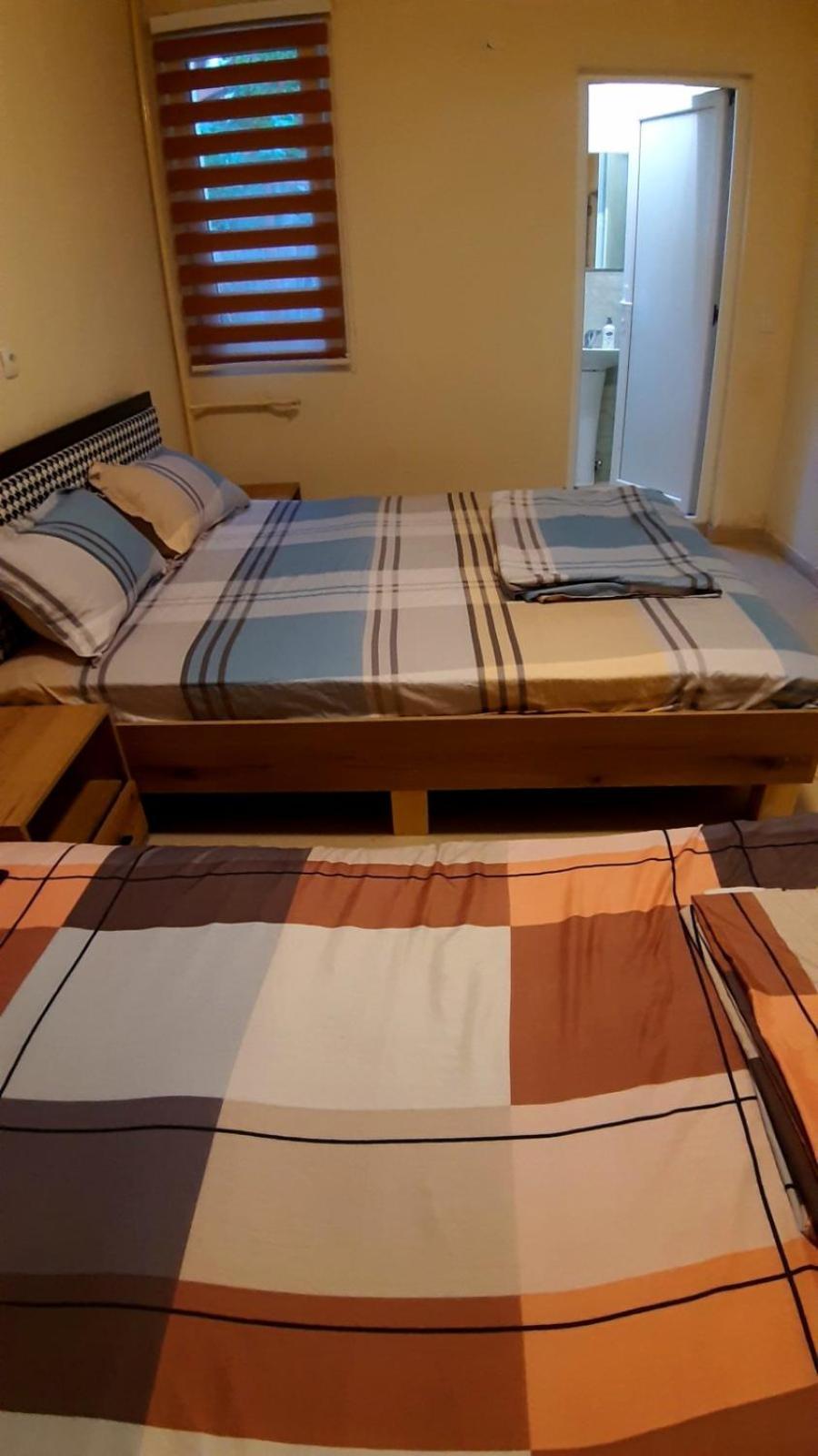 City Hostel Skopje Esterno foto